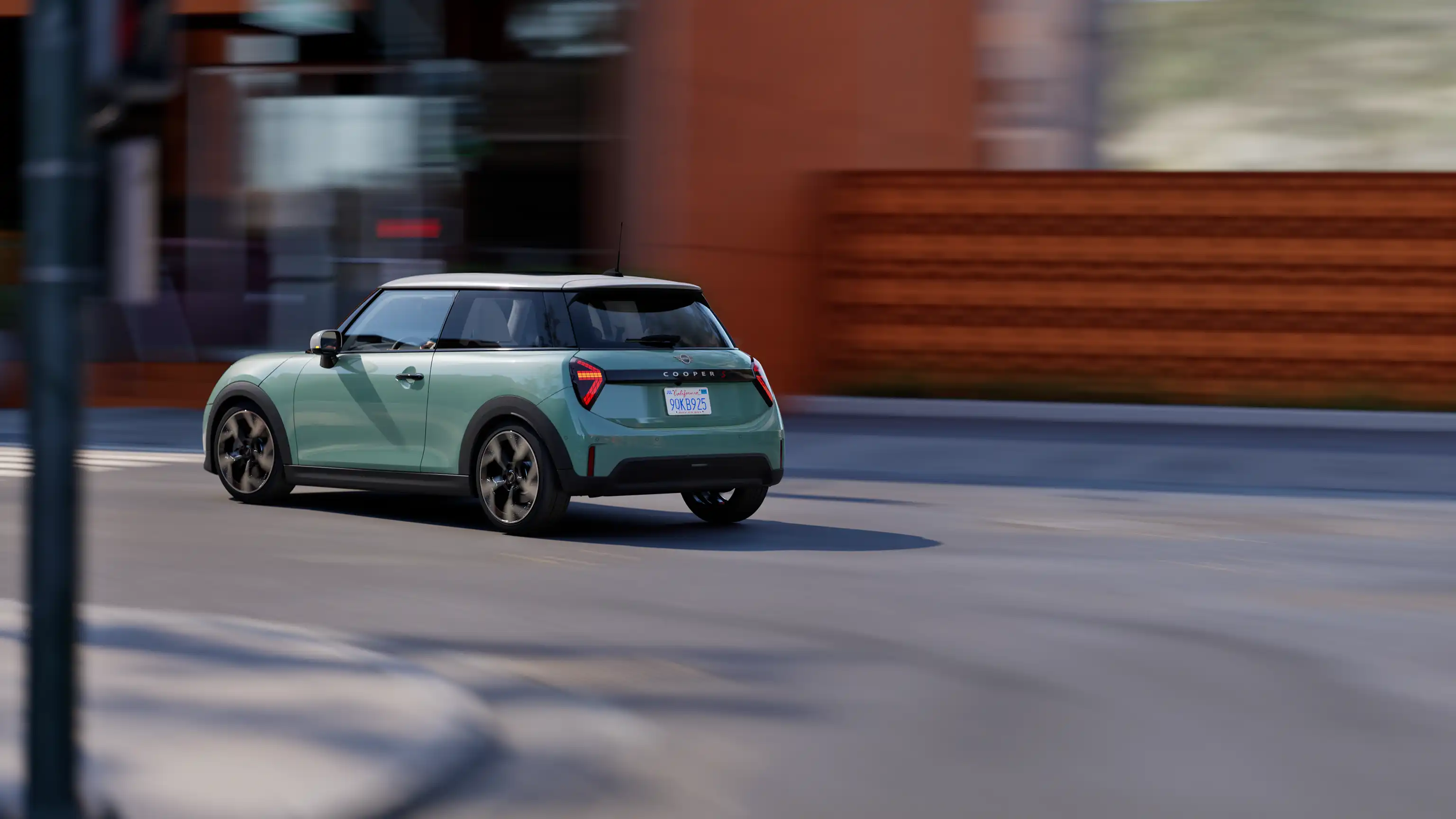 MINI Cooper 3-Door - Driving Assistant