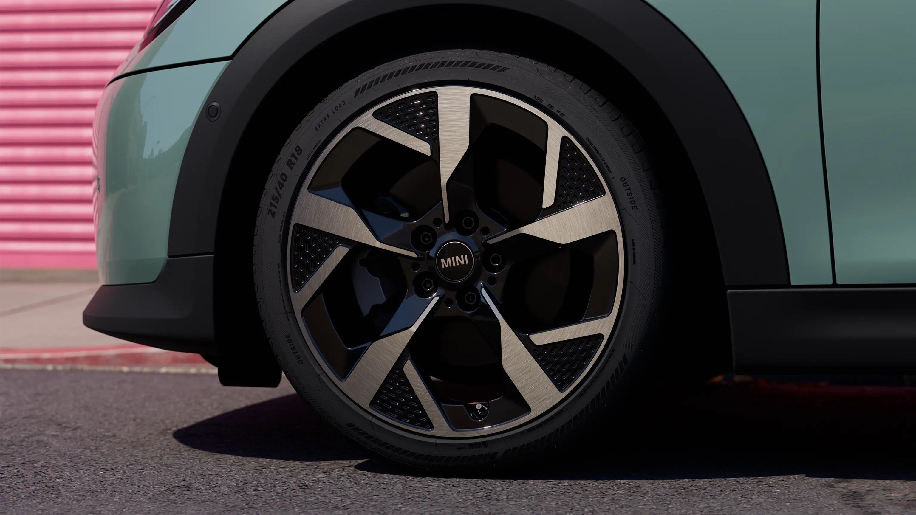 MINI Cooper 3-Door - Video wheels