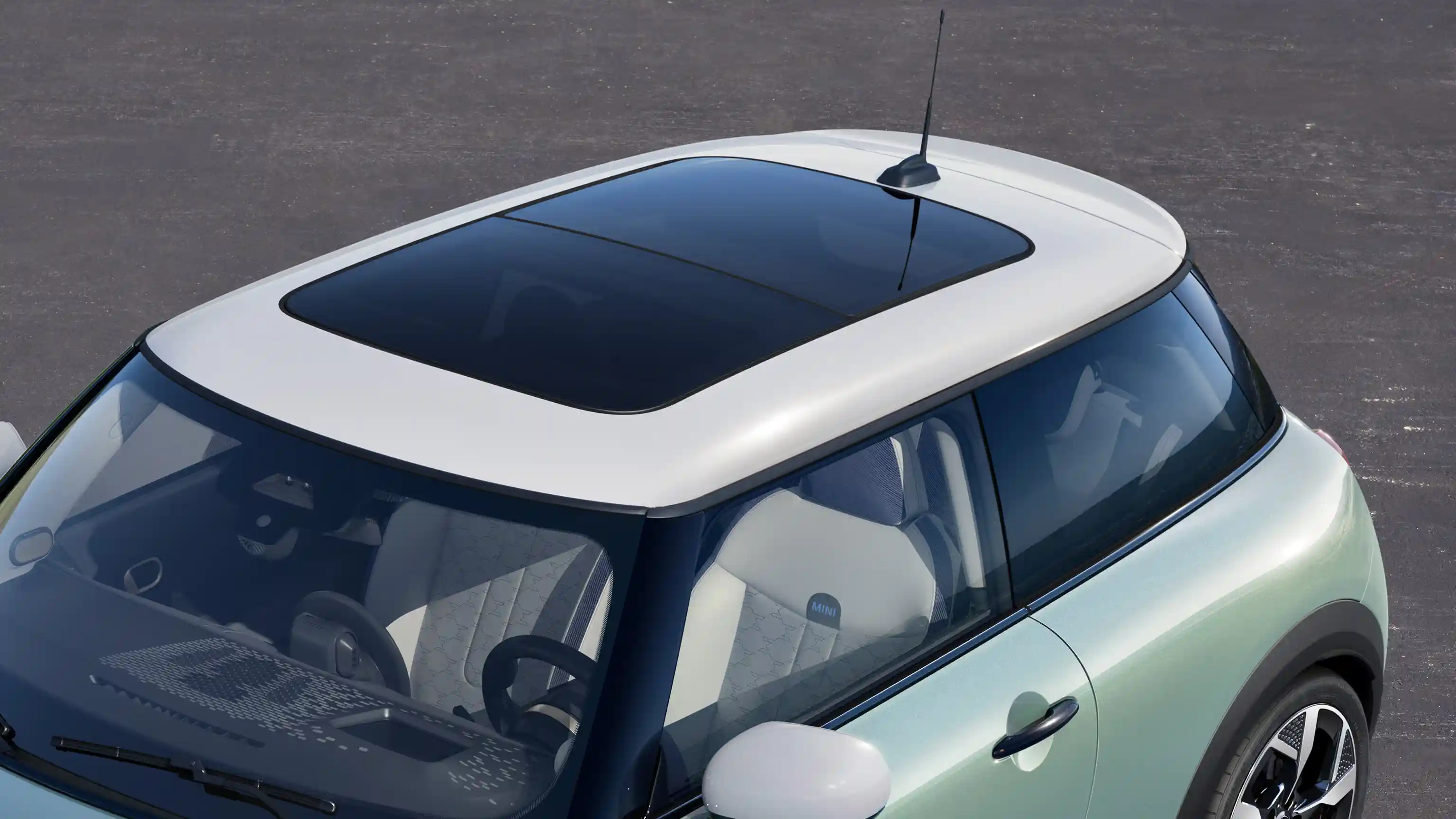 MINI Cooper 3-Door - Video panoramic roof