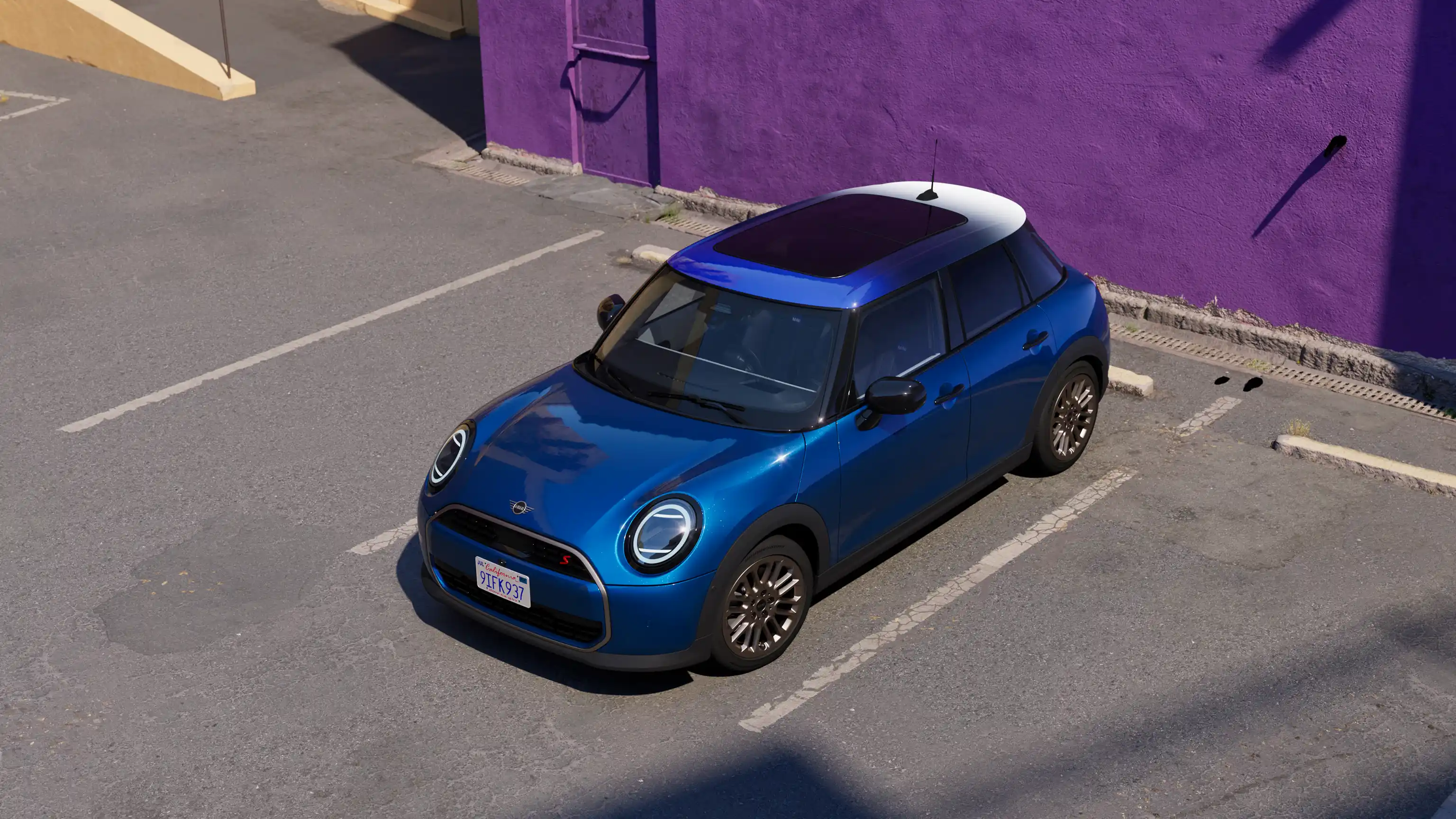 MINI Cooper 5-Door - Video