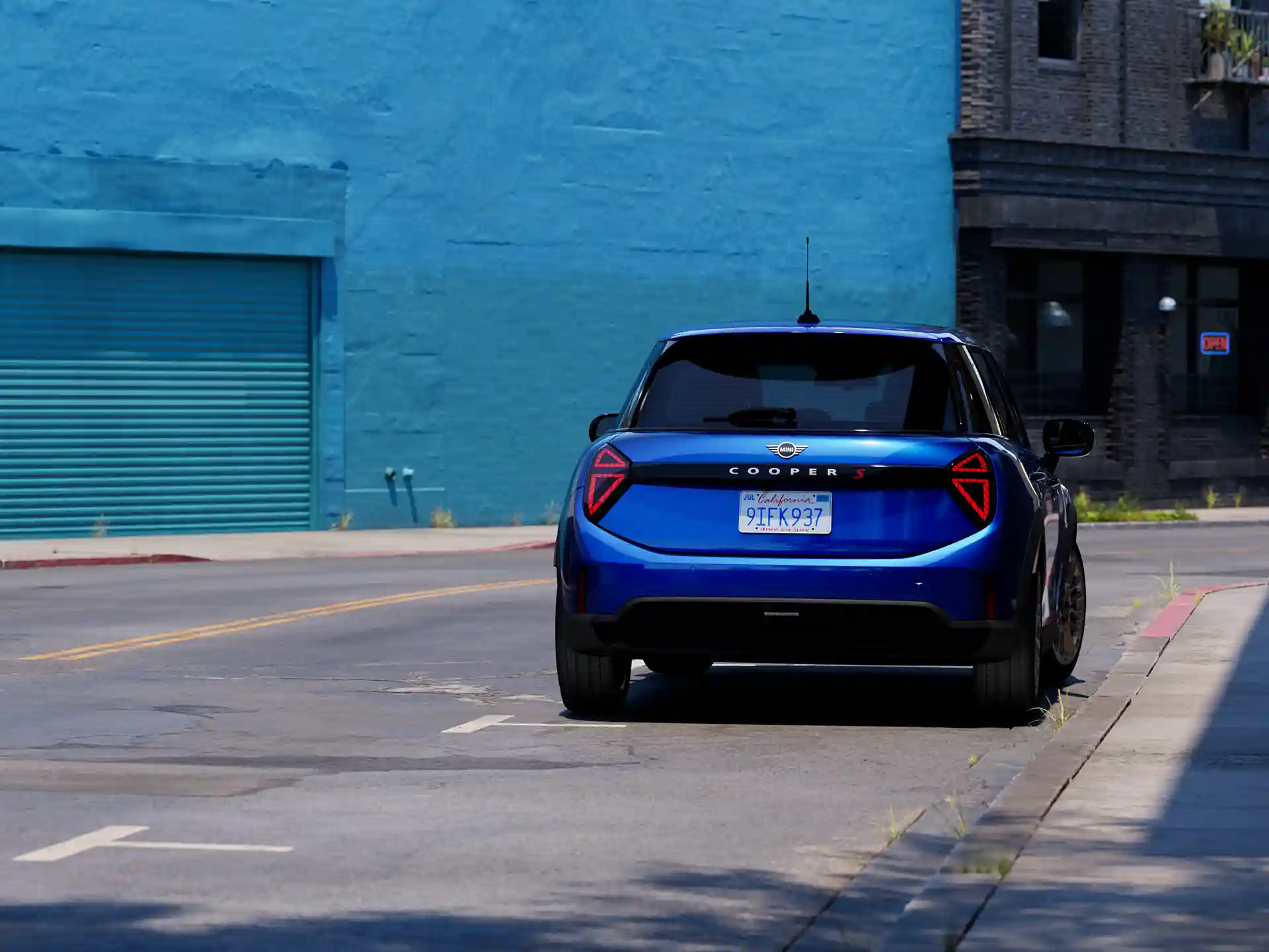 MINI Cooper 5-Door - financial services teaser