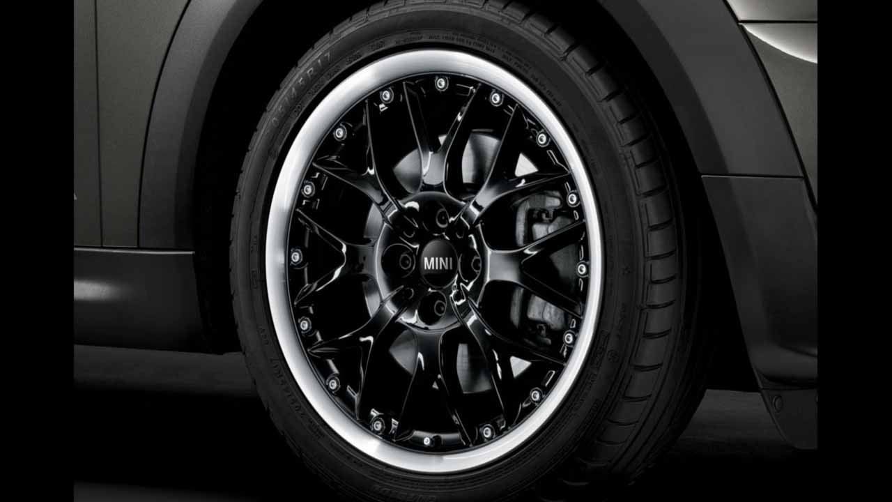 Composite Cross spoke alloy wheel R90 in high gloss black